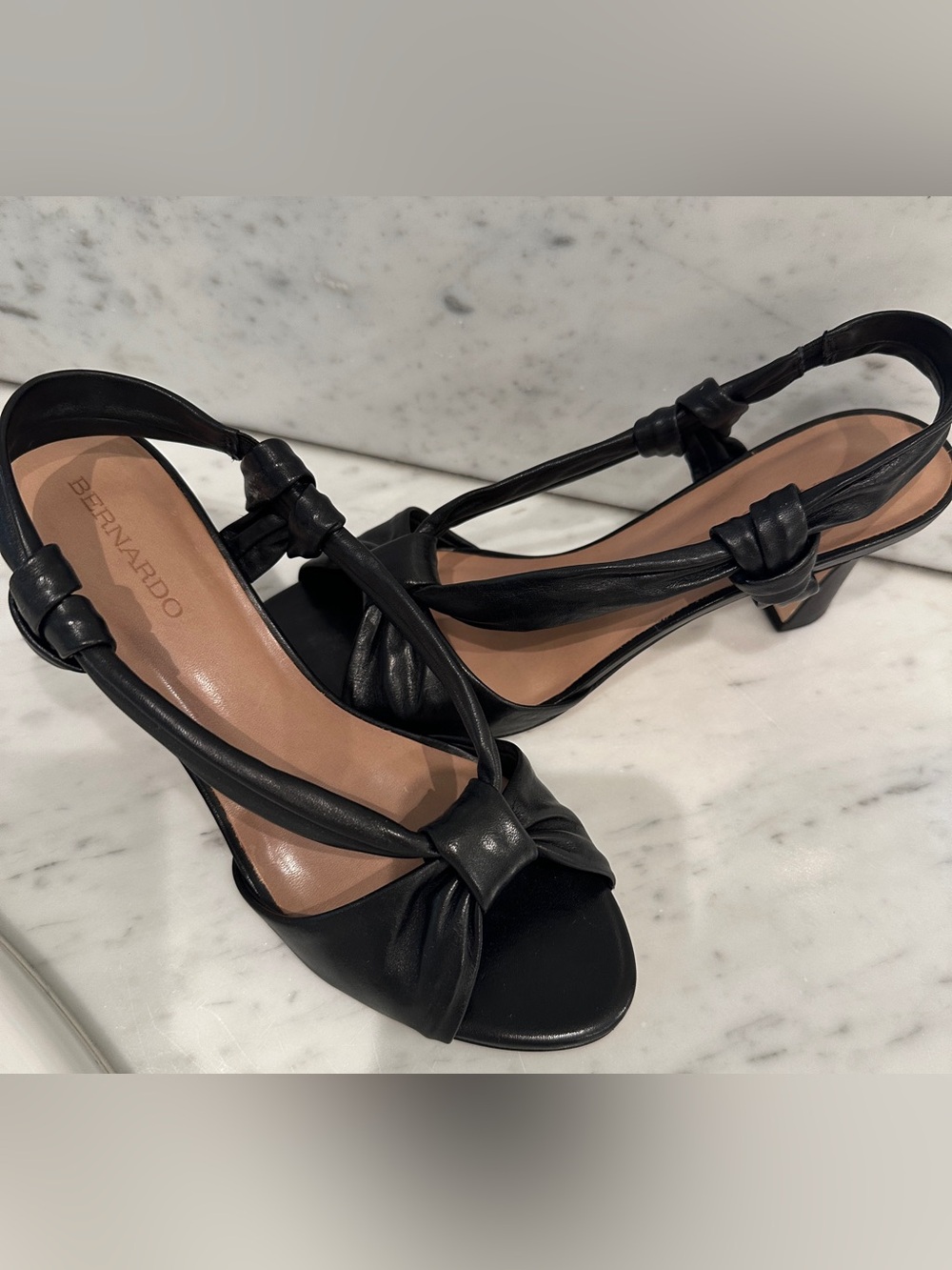 Bernardo Novah Black Leather Slingback Sandals Heeled Size 9.5 M MSRP $248
